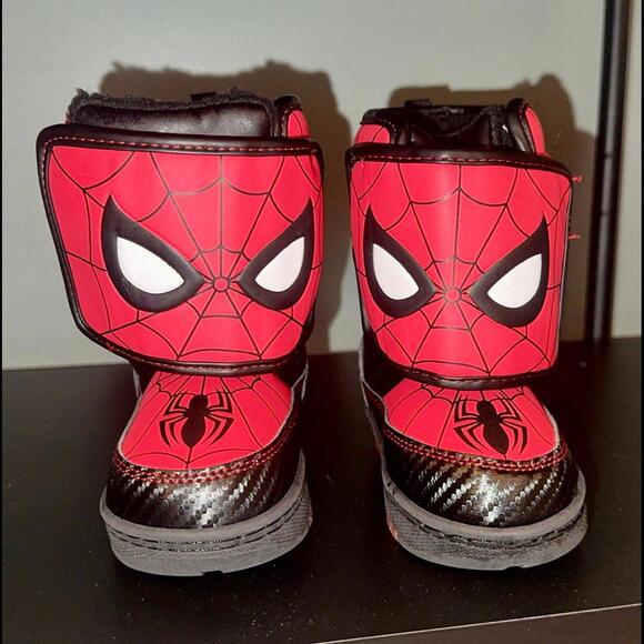 Marvel Spider Man Light Up Toddler Snow Boots - Picture 1 of 7